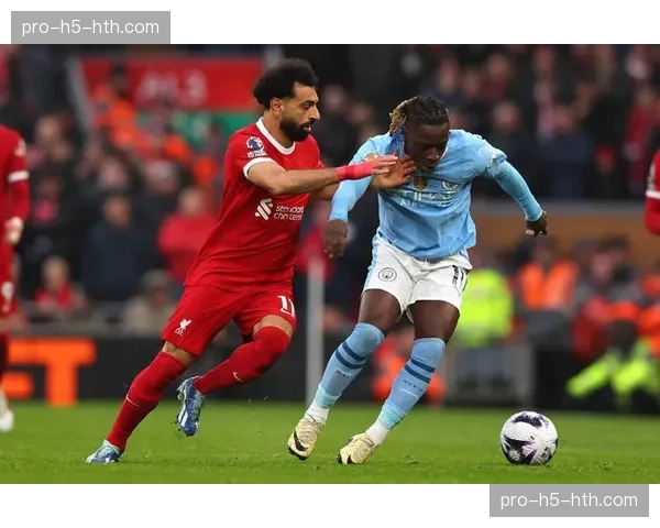 英超争冠关键战前，曼城与利物浦公布完整大名单